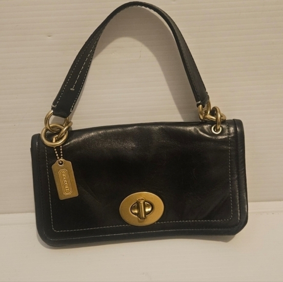 コーチ65th Coach Legacy Turn Lock Bag Black Coach Legacy 65th Rare Anniversary Black Leather Shoulder Bag